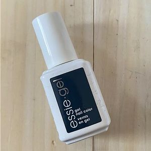 New! Essie Gel Nail Color Polish Full Size 0.42 oz Satin Sister